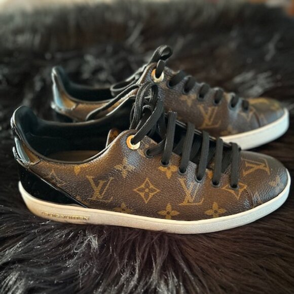 Louis Vuitton Shoes - Louis Vuitton Front row Sneaker
